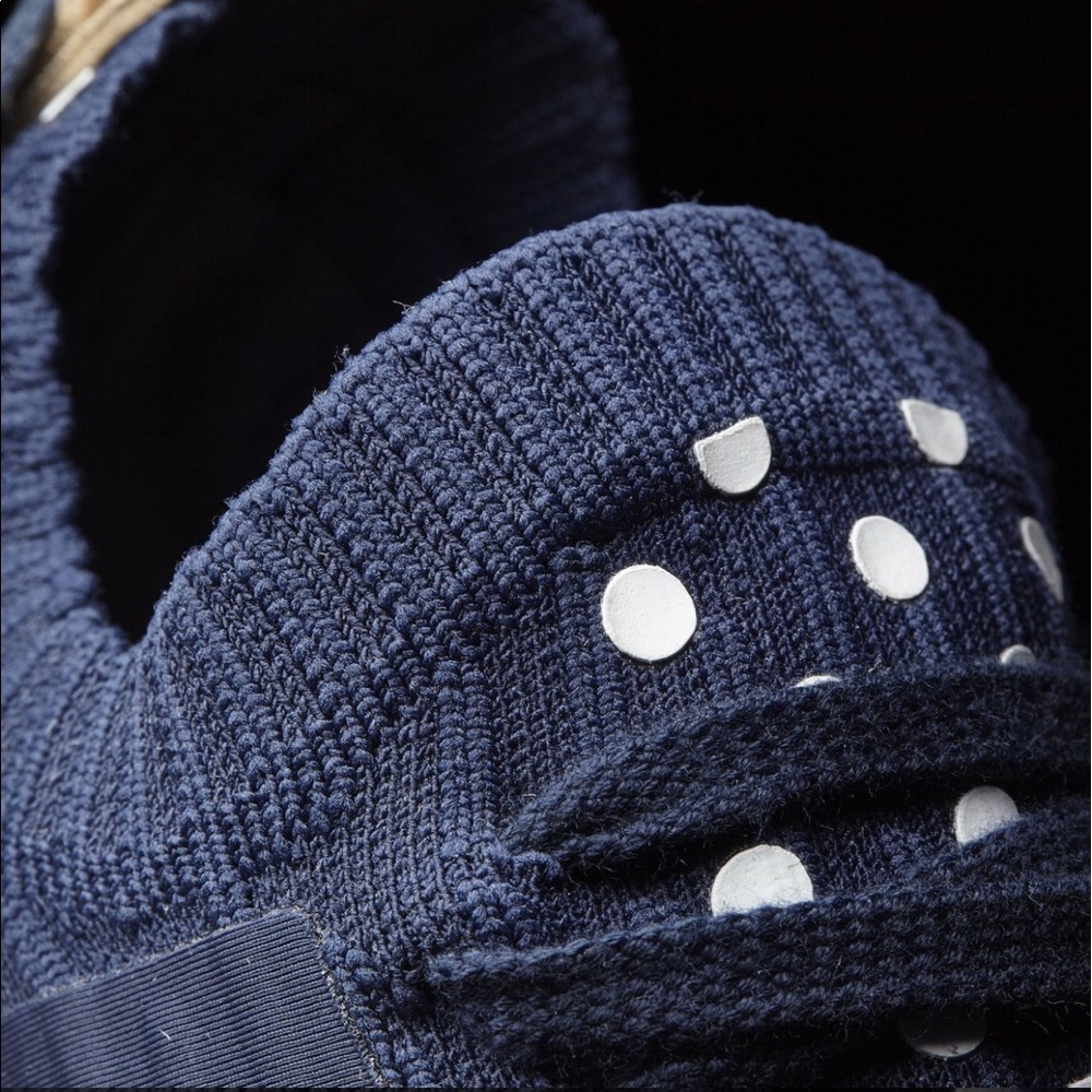 🎉SOLD ON EBAY 🎉NIB Adidas NMD R1 Collegiate - Picture 6 of 8