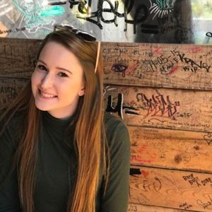 Meet your Posher, Catherine