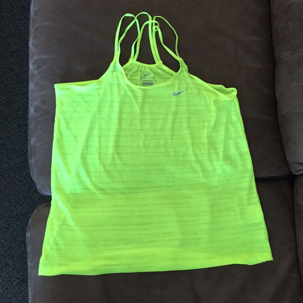 Nike dry fit tank