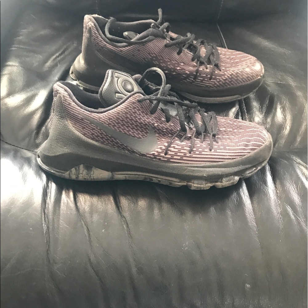 Men's Nike KDs size 7