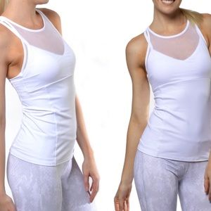 NWOT ALO YOGA Carmen Bra-Tank