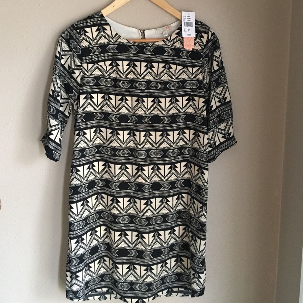 Aztec boho printed dress - Picture 1 of 3