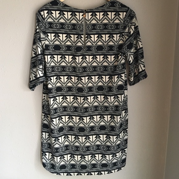 Aztec boho printed dress - Picture 3 of 3