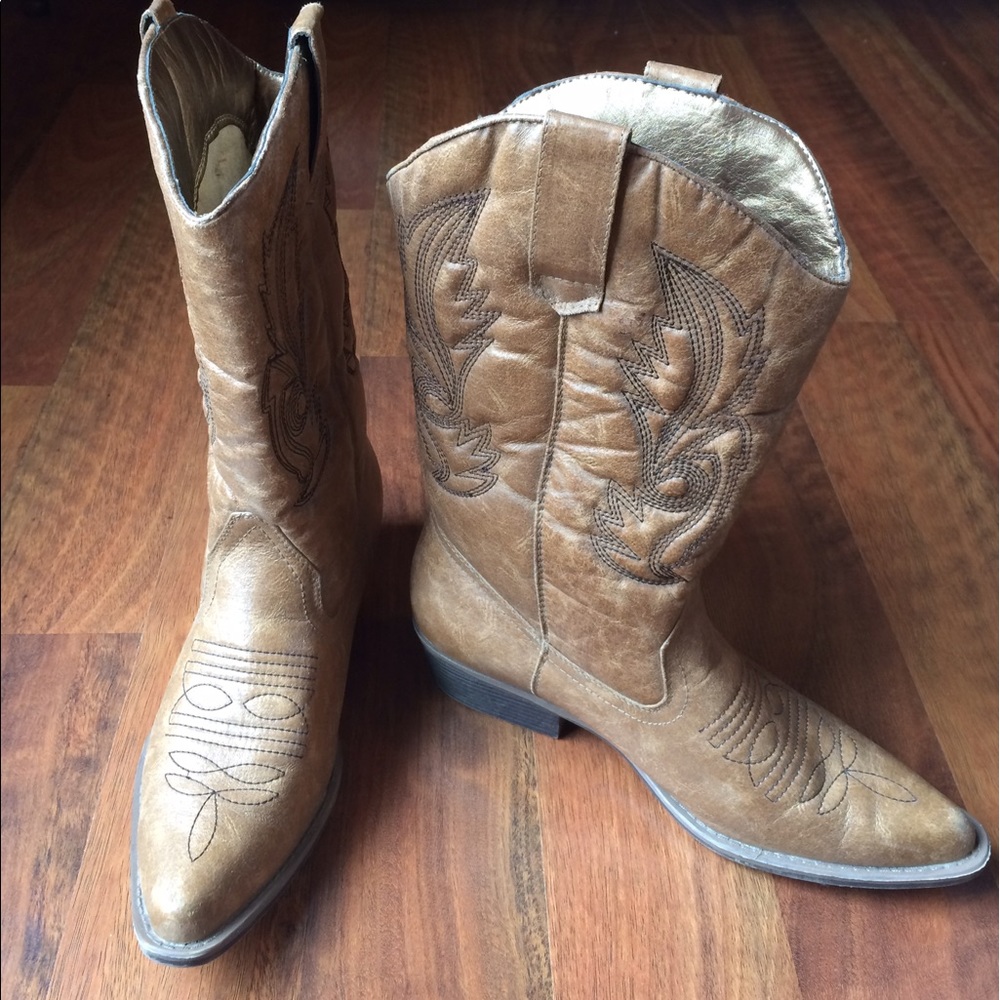 Light Brown Cowgirl Boots