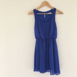 Blue Sleeveless Lush Dress 💙☀️