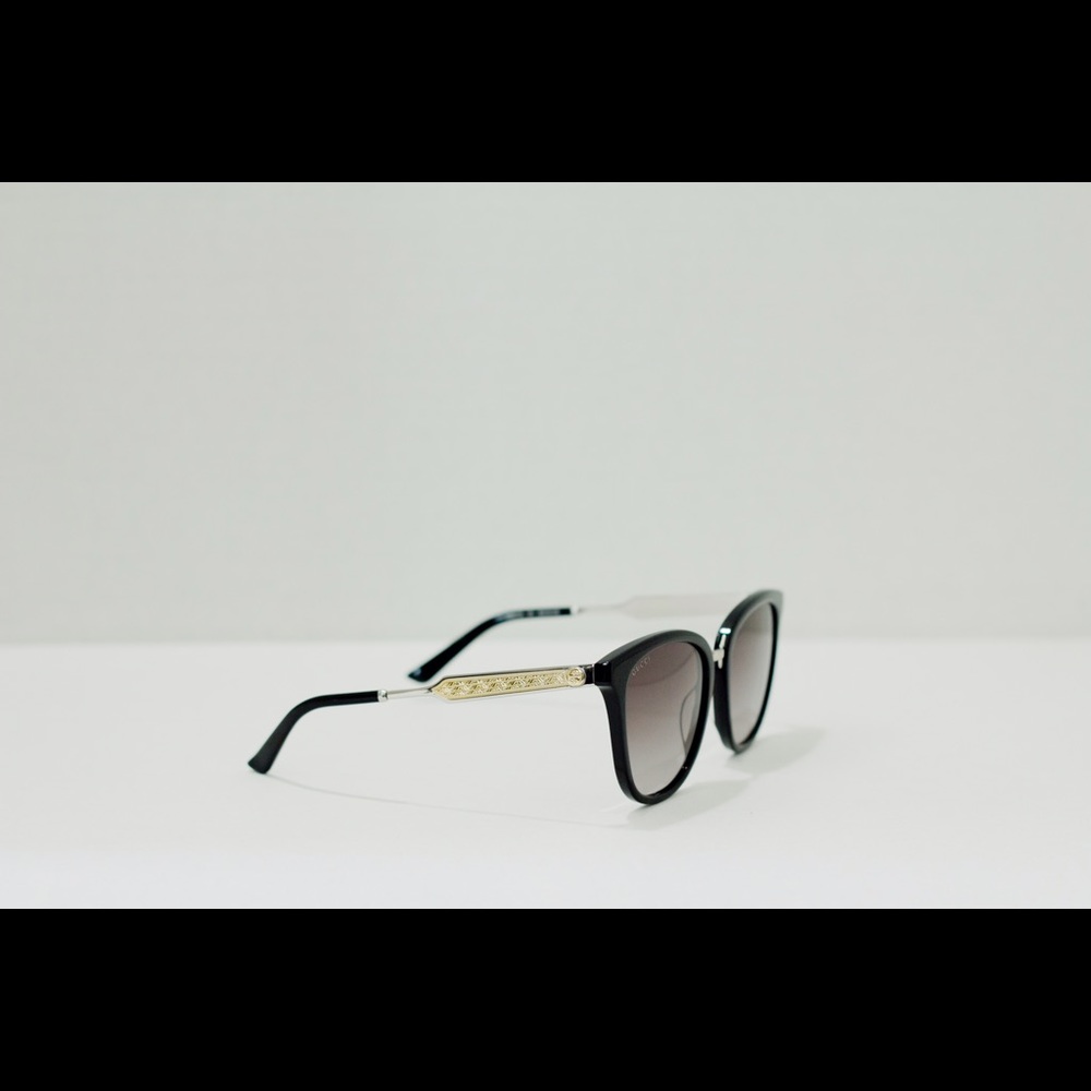 SOLD! Gucci 0073/s NEW NEW NEW!