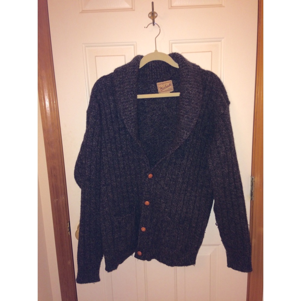 Beautiful size M Woolrich sweater!