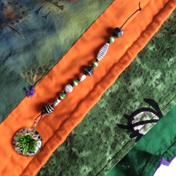 RETIRED LISTING Hand Blown Glass Beads Window - Picture 4 of 8