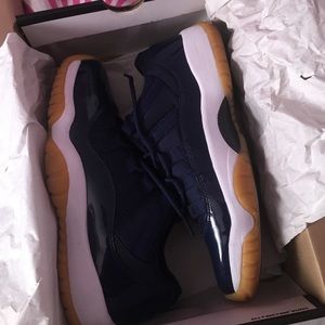 Jordan 11's