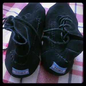 Tom Black Moccasins