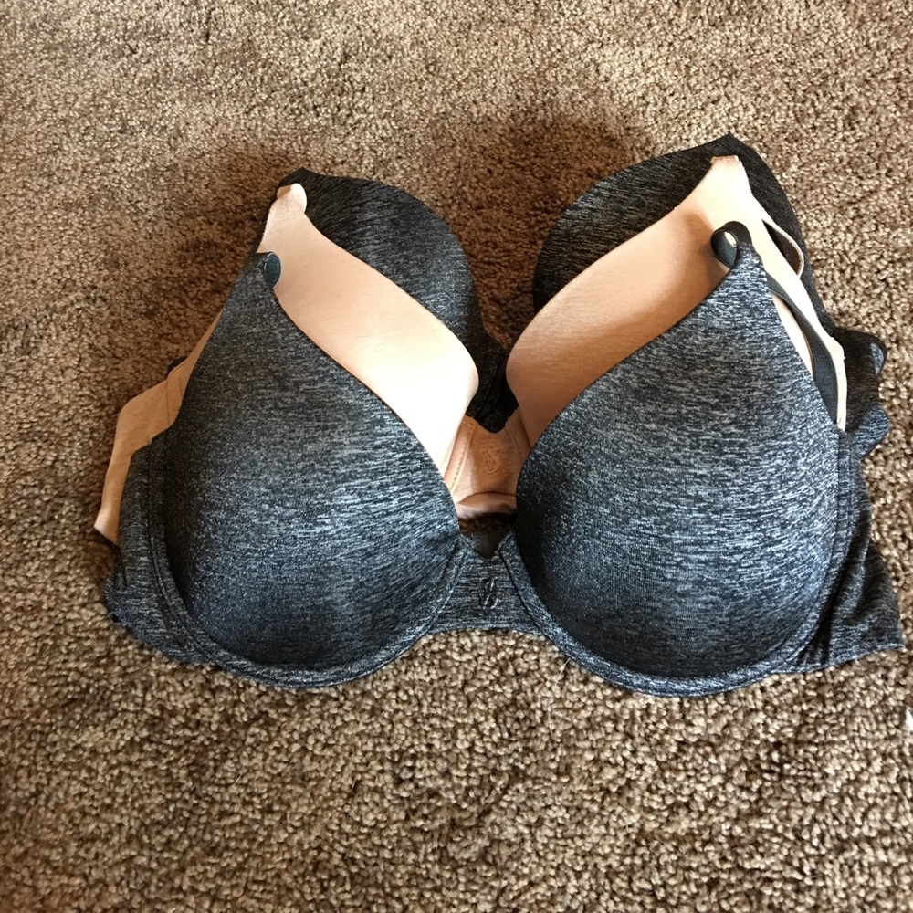 ❌SOLD❌VS uplift semi Demi bras