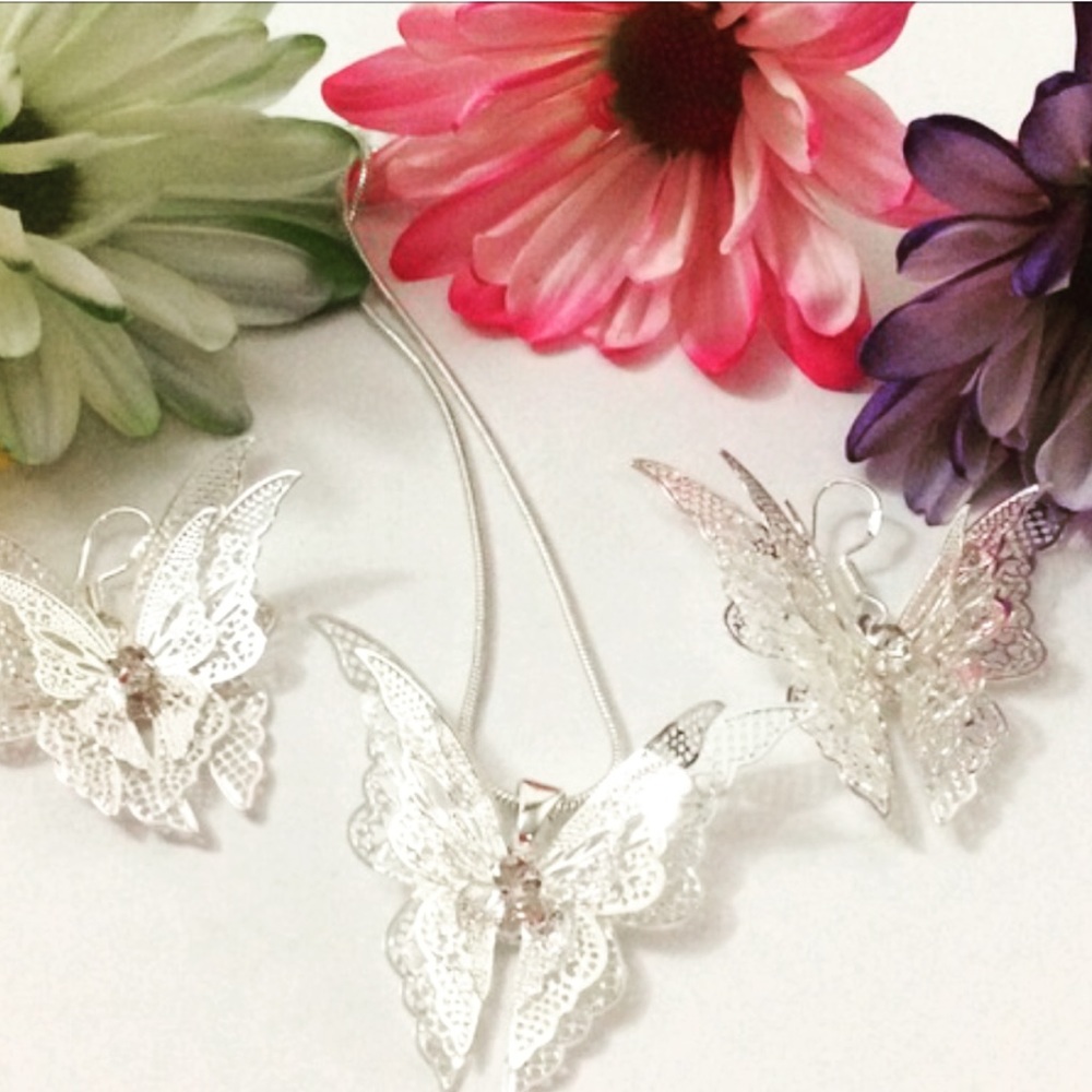 🆕Beautiful Butterfly Sterling Silver Set