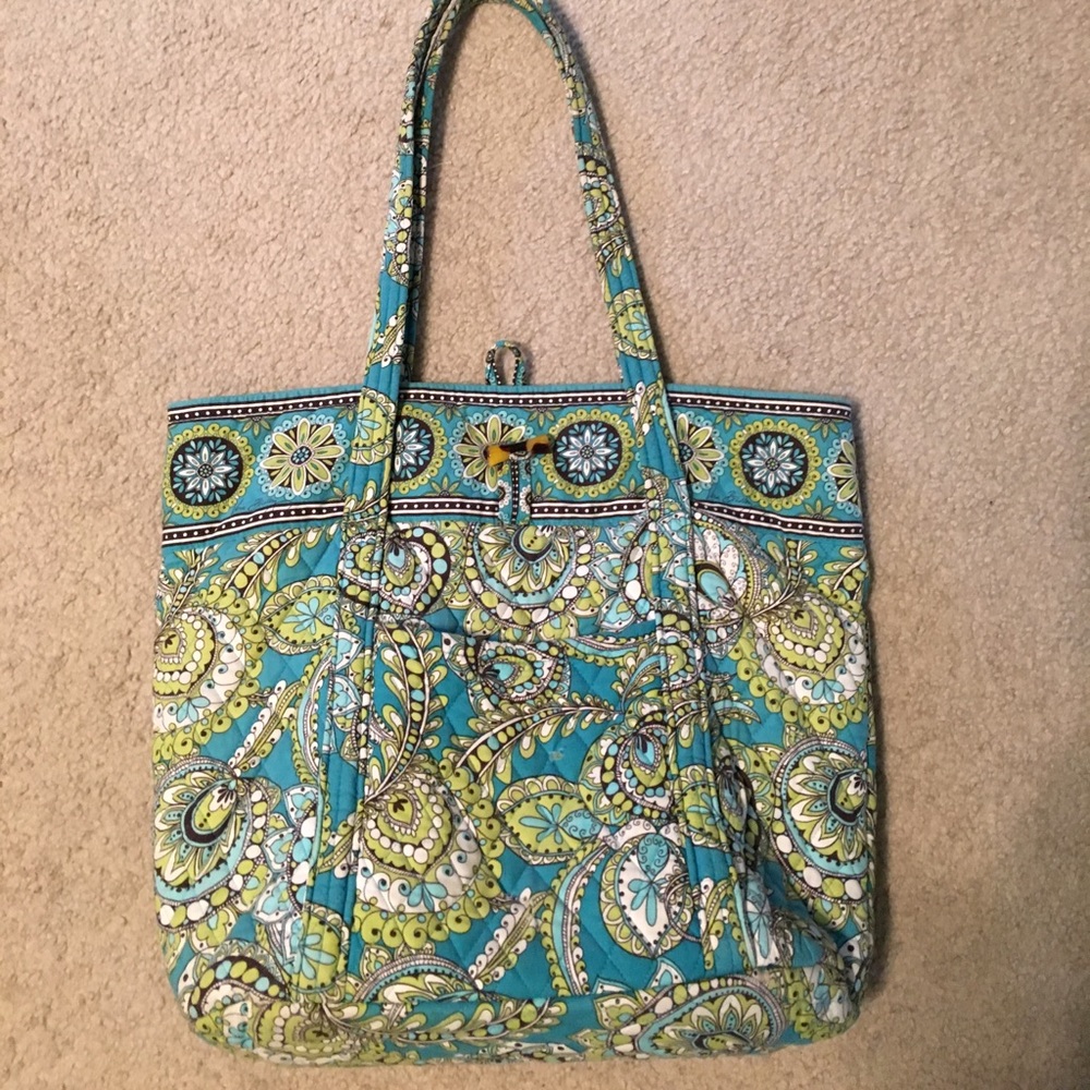 Vera Bradley tote bag