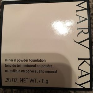 Mary Kay mineral powder foundation