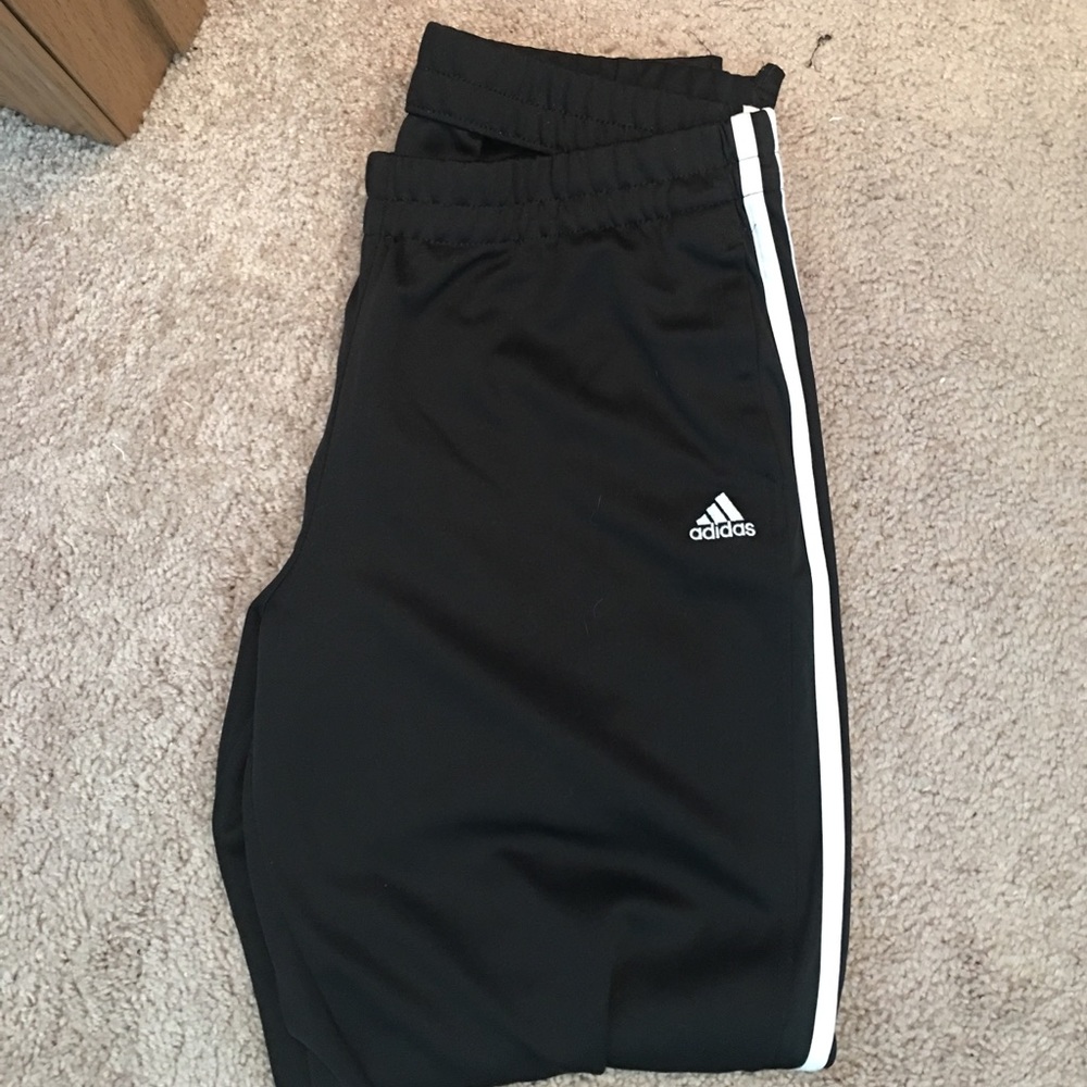 Adidas sweatpants