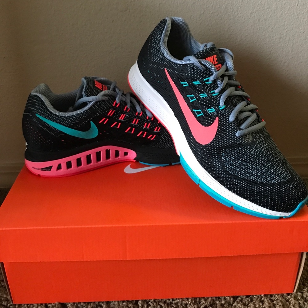 Nike Zoom Structure 18