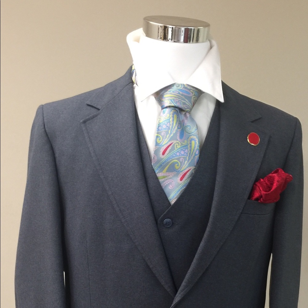 Hagar Grey suit with vest