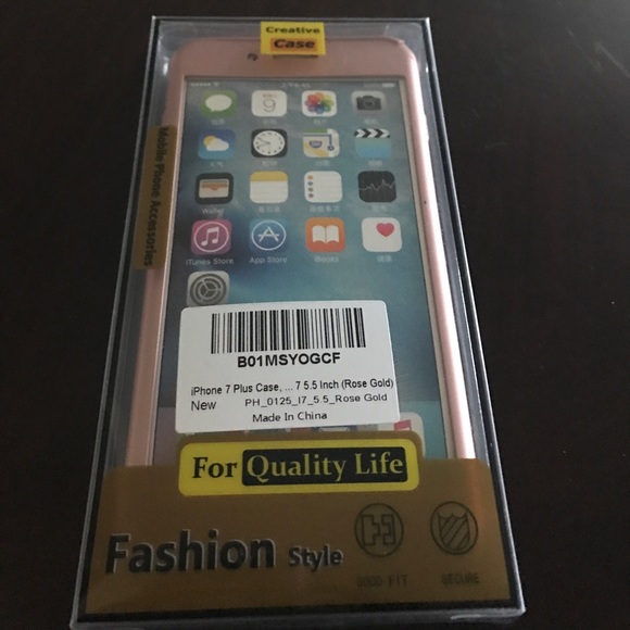Accessories - Rose Gold iPhone 7 plus case & screen protector