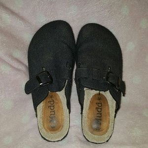 Mudd clogs. Strap adjustable