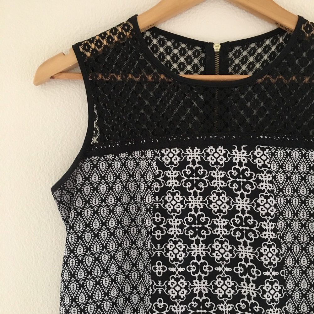 Black & White Xhilaration Sheath w/Lace Neck