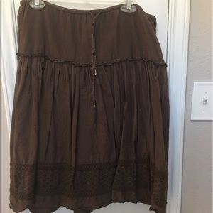 Brown skirt, right below knees (on 5'5) size 6.