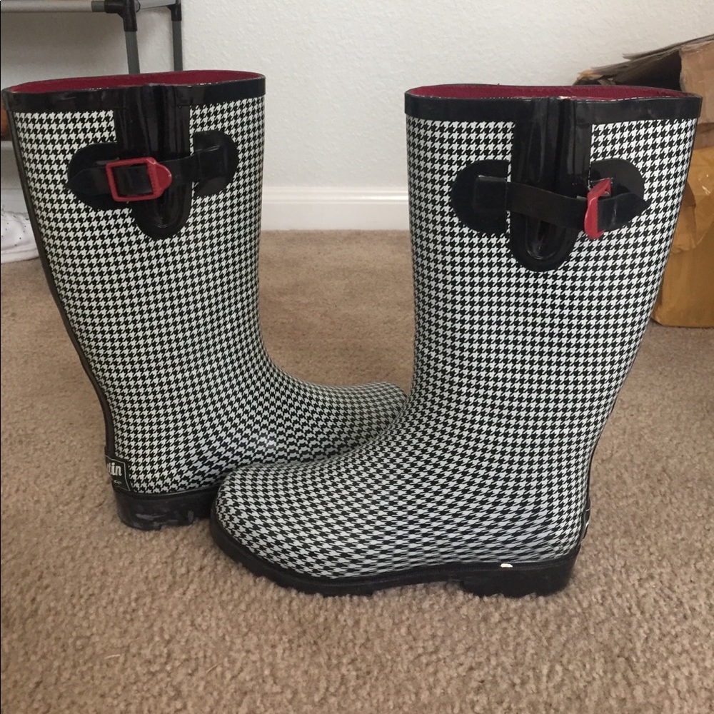 Rain boots