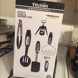 25 Utensil Set