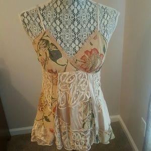 Size S , silk - Kale Bol Paris New York Cami