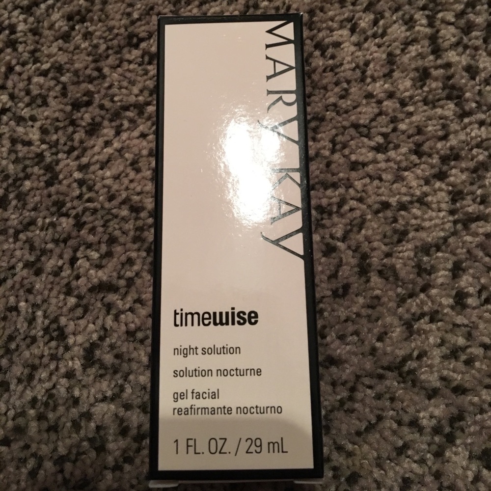 Mary Kay timewise gel night solution.