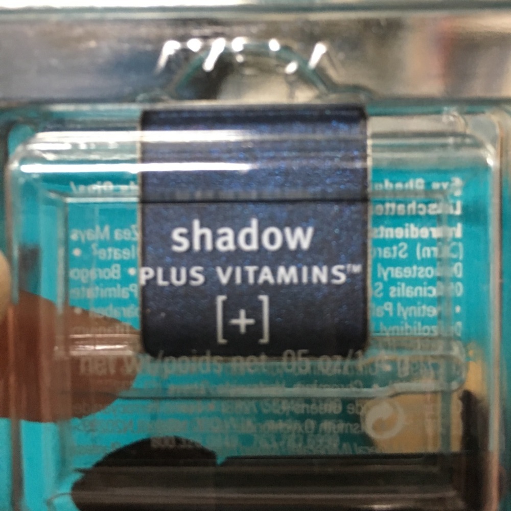 Aveda Eyeshadow refill