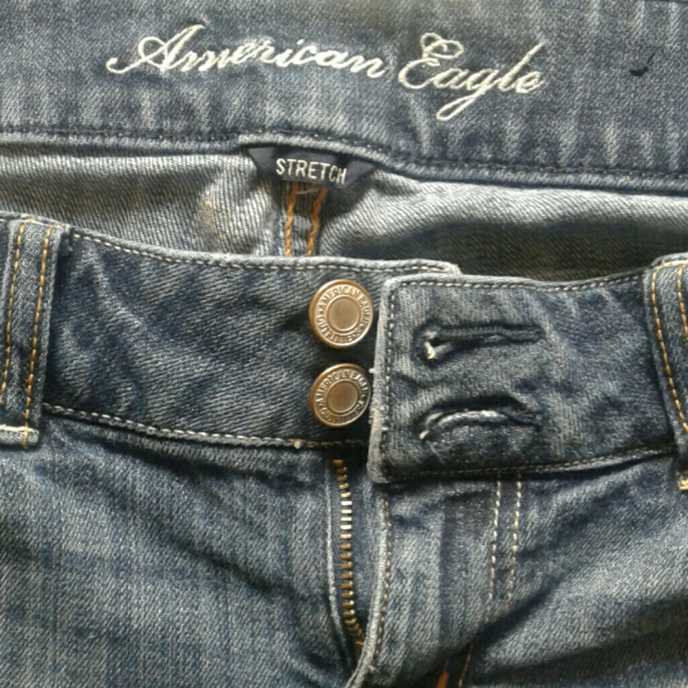 American Eagle jean: Artist