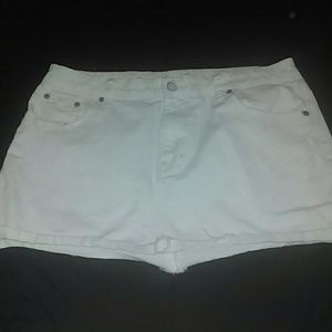 American Eagle, White Mini-Skirt, Jrs Sz 14 $5