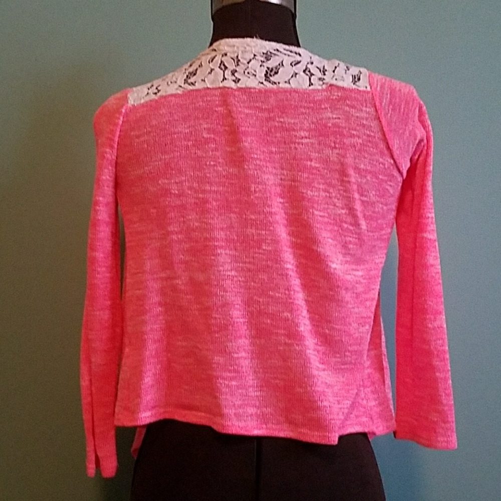 Pink lace jacket - Picture 3 of 3