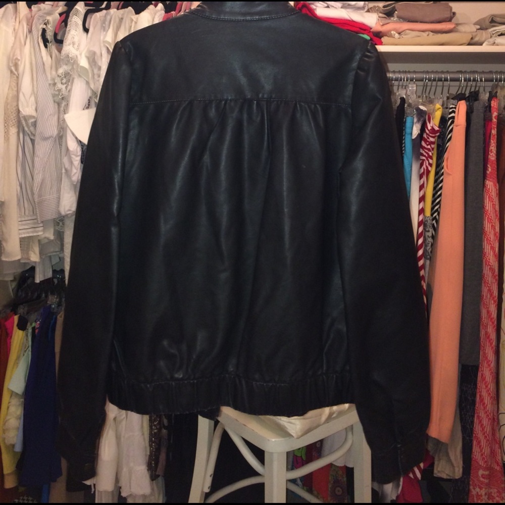 Killer Leather Jacket In Black - image 3
