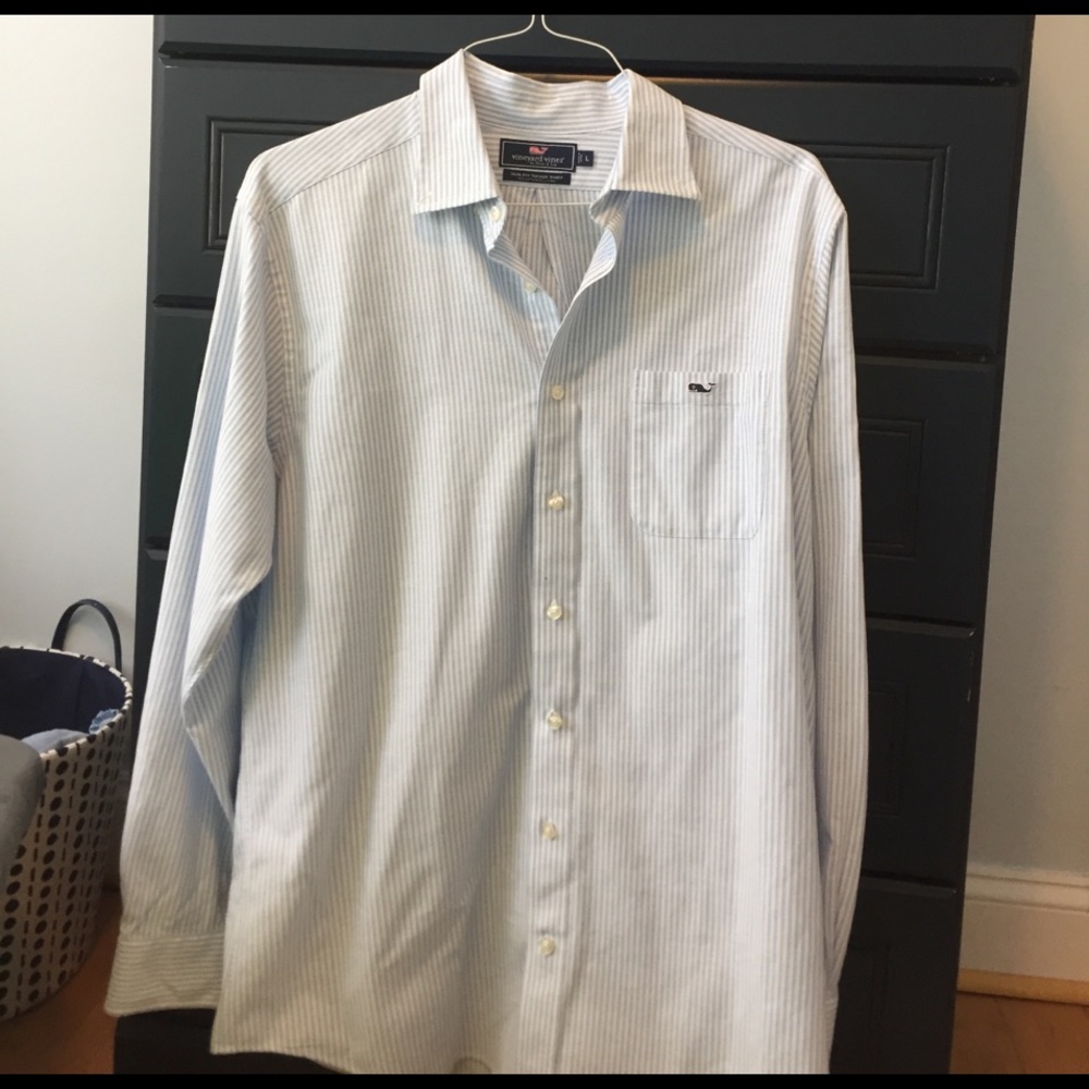 Vineyard Vines Men's button down