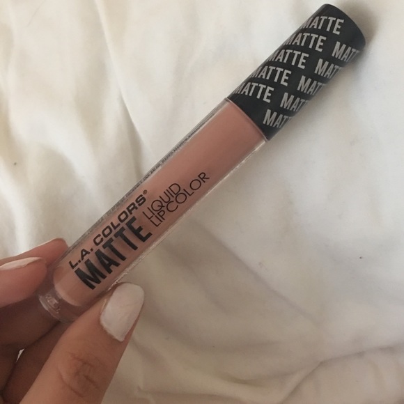 LA colors liquid lipstick - Picture 1 of 1