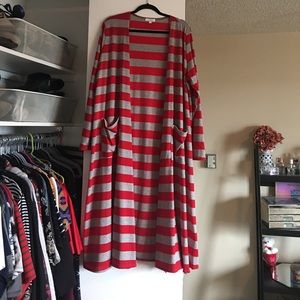 Red and grey sarah xl
