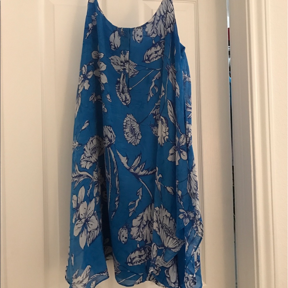 Alive and Olivia Blue/white silk cocktail dress.