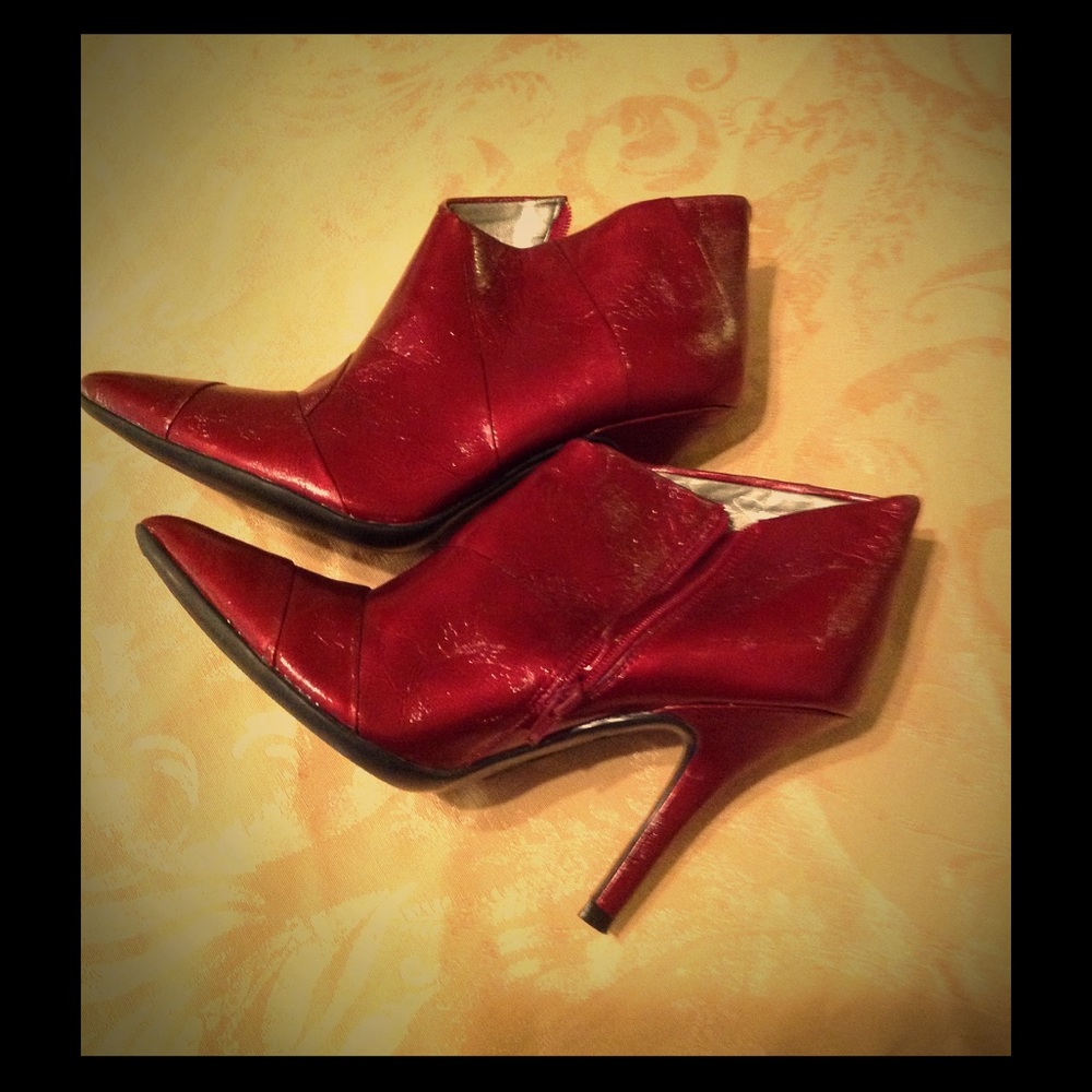 Jessica Simpson size 6 ankle boots