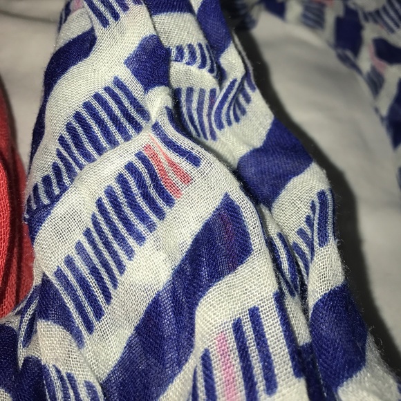 Scarf bundle - Picture 3 of 4