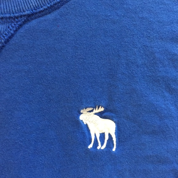 SOLD Abercrombie & Fitch Logo Muscle Tee - Picture 3 of 8