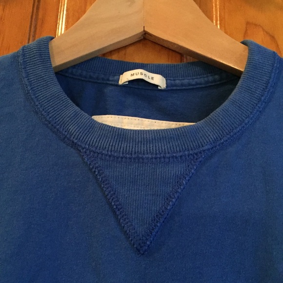 SOLD Abercrombie & Fitch Logo Muscle Tee - Picture 4 of 8