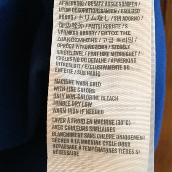 SOLD Abercrombie & Fitch Logo Muscle Tee - Picture 6 of 8