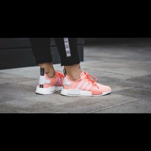 NMD_R1 Sun Glow
