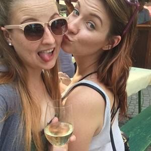 Meet your Posher, Kayla