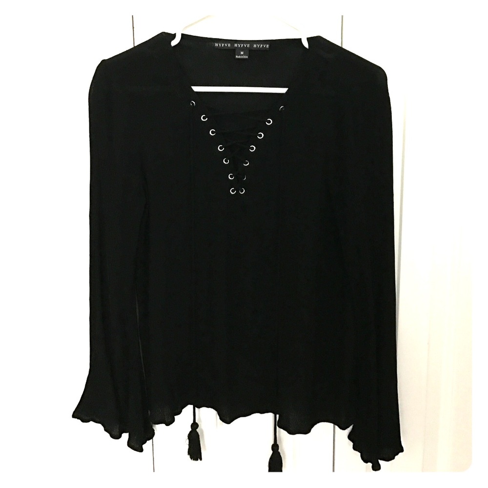 Tied up blouse in black, size medium