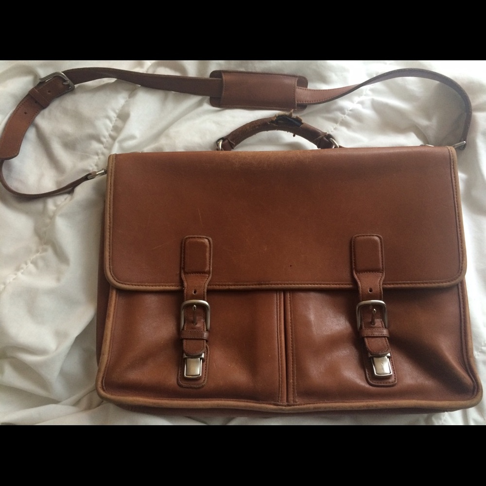 ⭐️ON SALE⭐️ COACH Leather Satchel