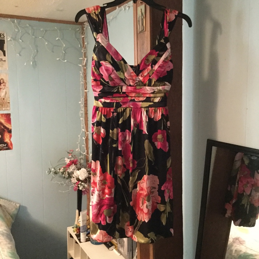 Flora dress
