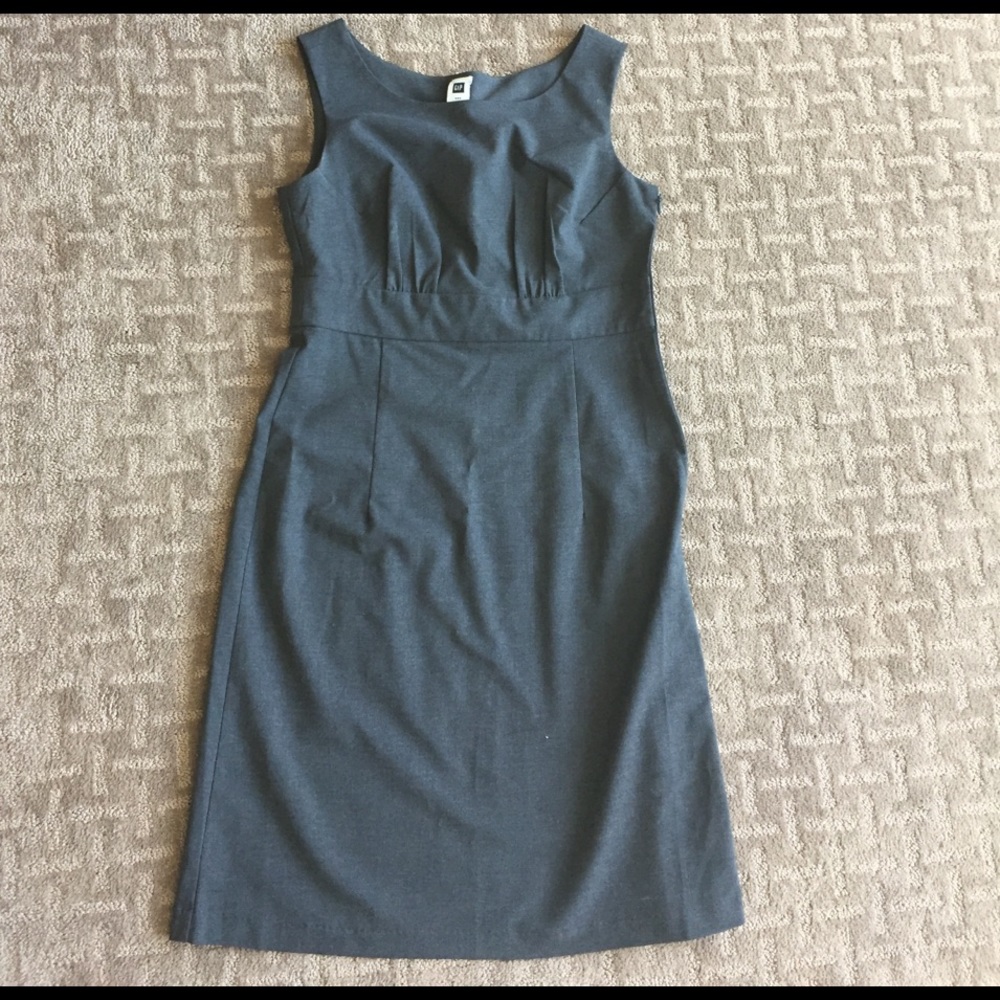 Gap dress-- broken zipper