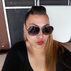 Meet your Posher, Alison